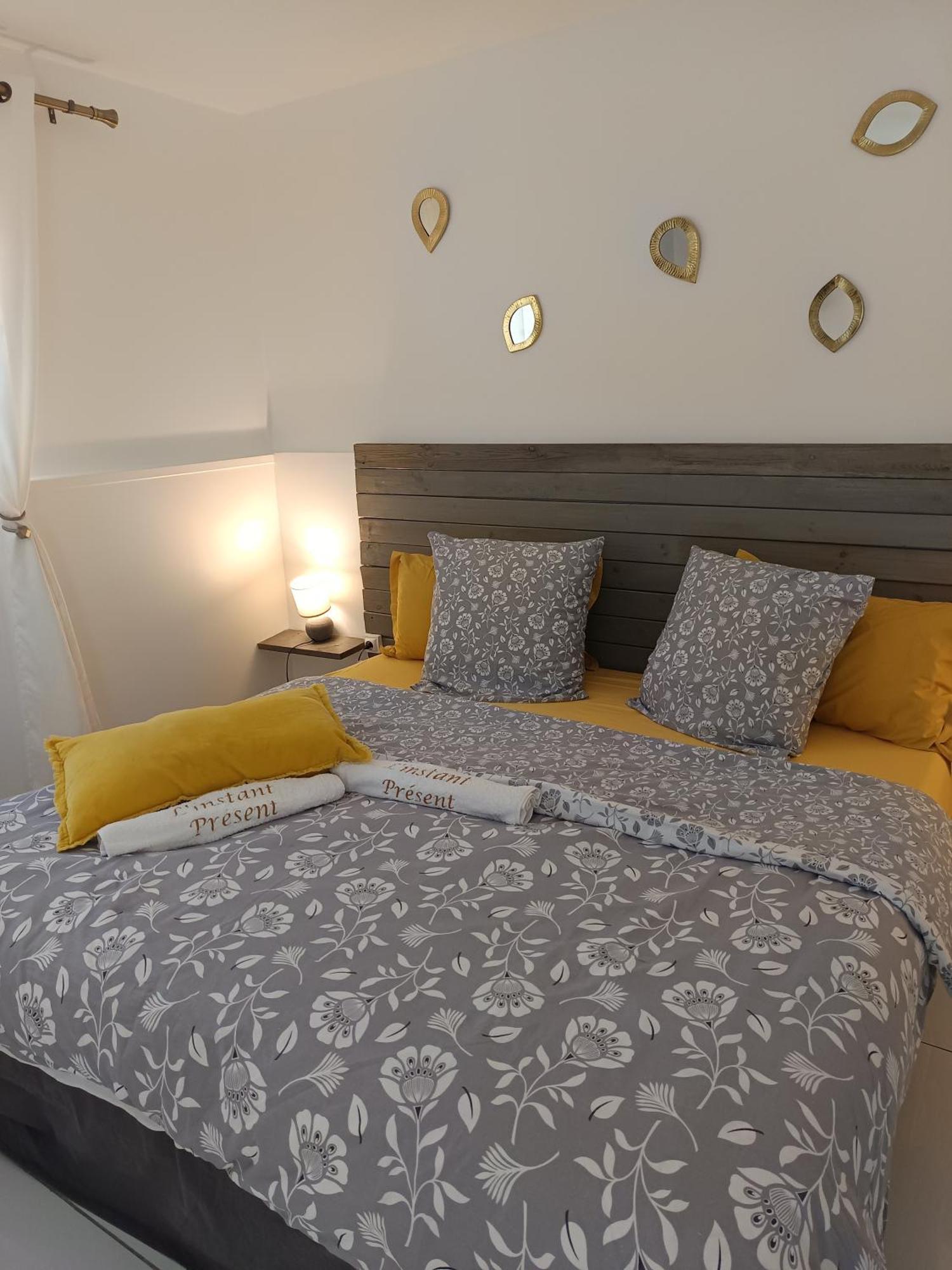 Bed and Breakfast L'Instant Present Le Moule Zewnętrze zdjęcie